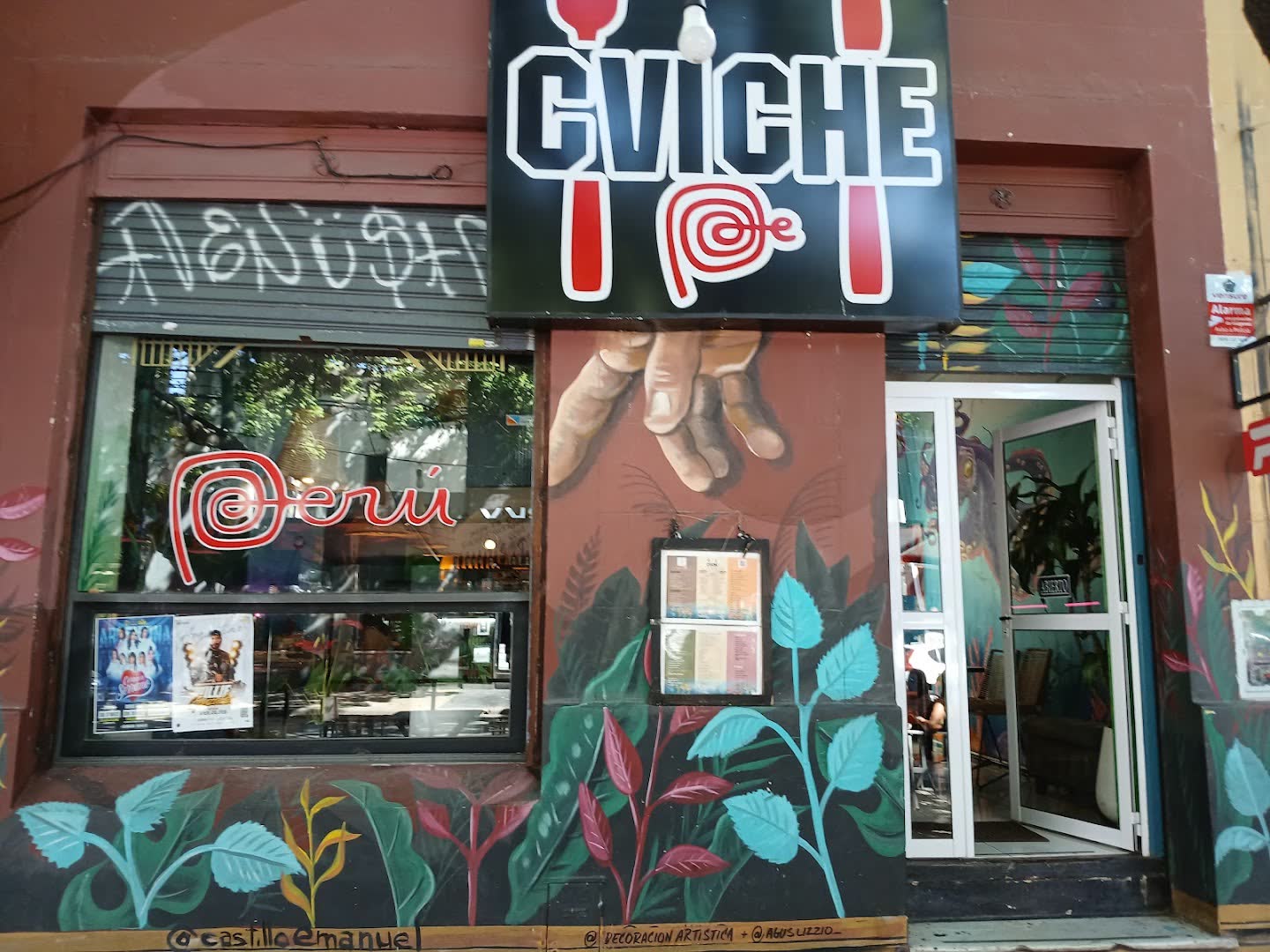 Frente del local de Cvichepe en Palermo